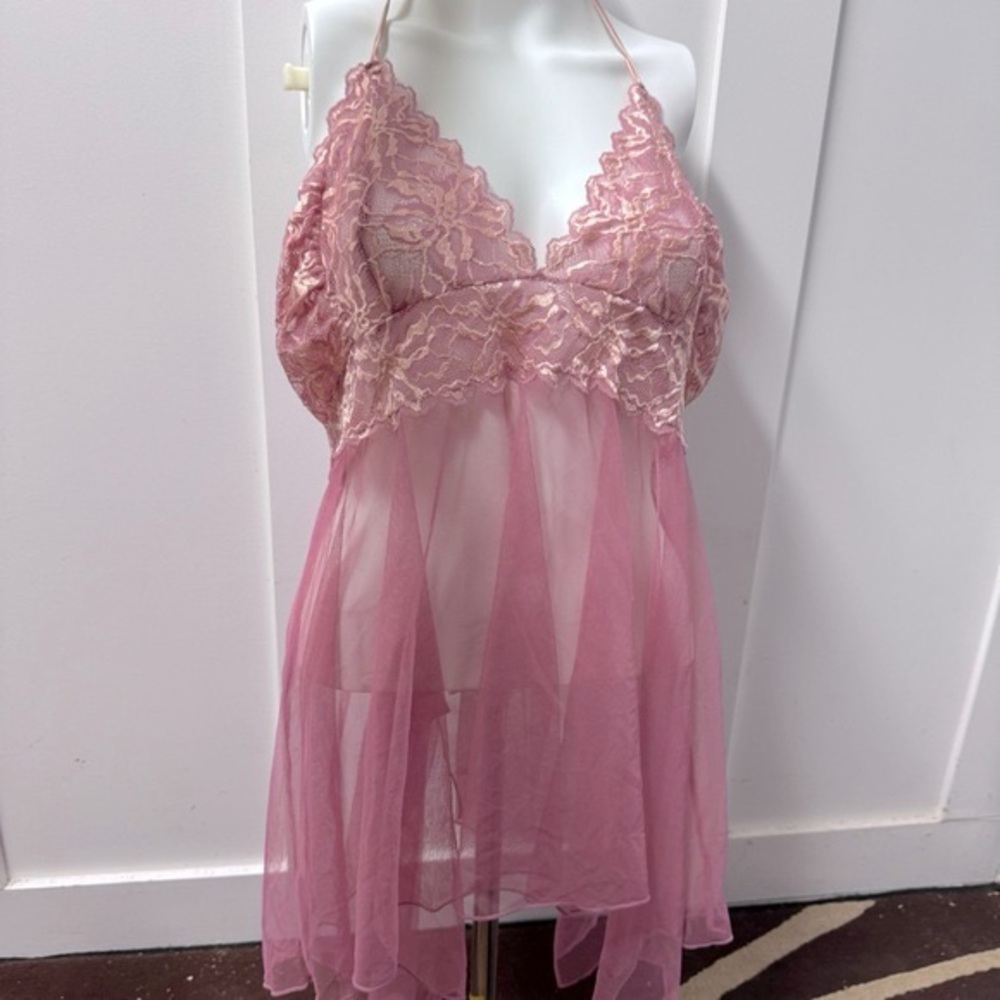 Intimate attitudespink lace lingerie top size 2X